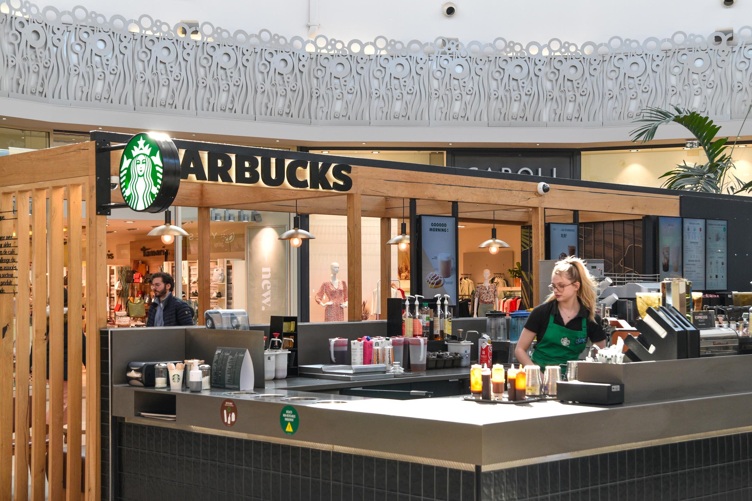 Réalisation d'un kiosque pour la boutique de Bordeaux