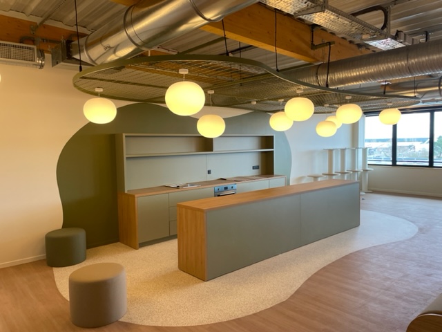 Aménagement des espaces bureaux du Campus Unikalo